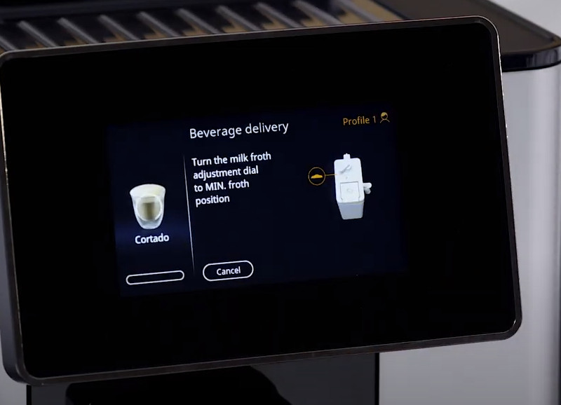 Delonghi-ECAM612.55.SB-PrimaDonna-Soul_ajuste-espuma-de-leche_cafe-cortado