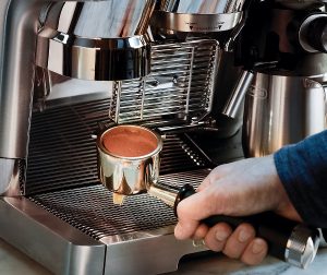 De’Longhi La Specialista Prestigio Smart tamping