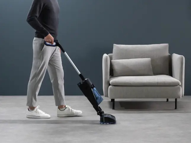 Rowenta X-Combo GZ3038 limpiando y fregando