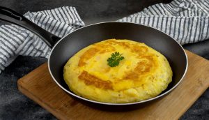 sarten-antiadherente-tortilla-de-patatas_sana